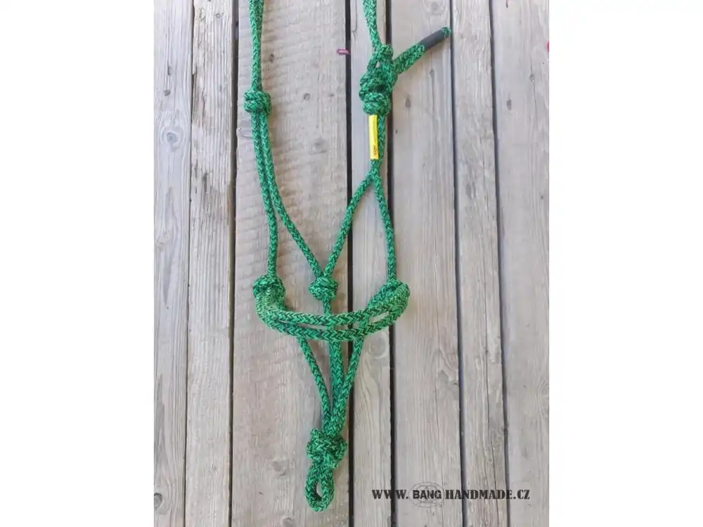 Oblíbený LIMITOVANÁ EDICE Ohlávka zeleno-černá CHLUPATÁ