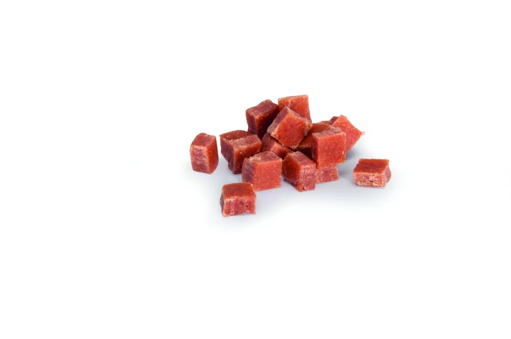 Cenově Výhodný PAMLSKY JEHNĚČÍ KOSTKY 1 cm 80 g